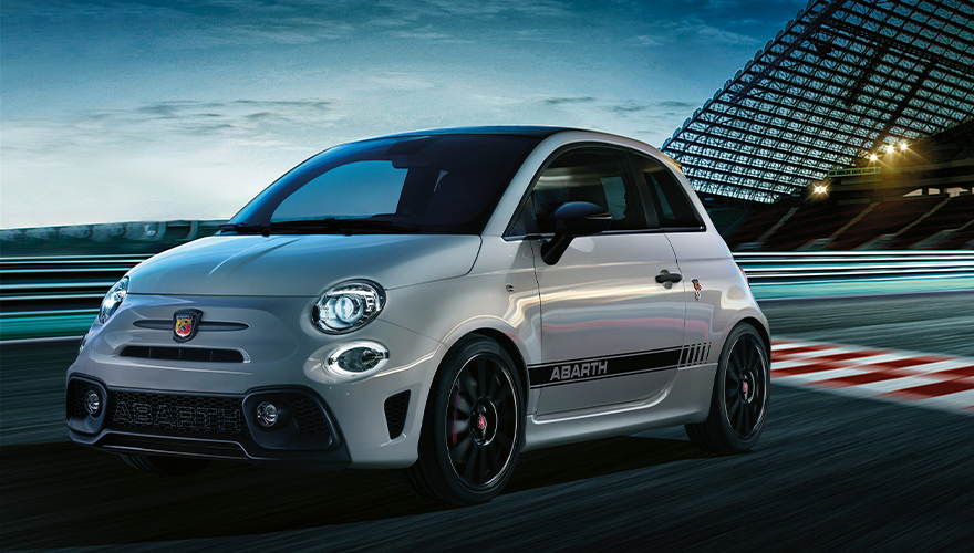 New Abarth 595 range: performance and style in the name of the