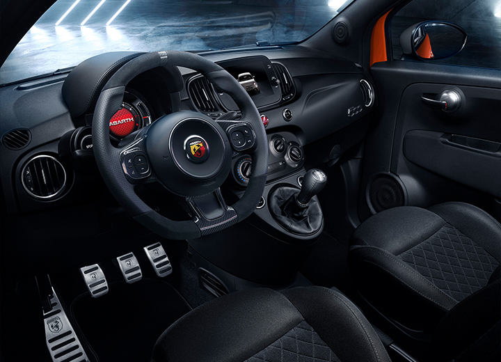 New Abarth 595 and Abarth 695 - Performance is a matter of choices.